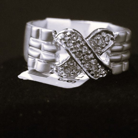 New Lady's Fashion X and Jubilee Band Ring .925 Sterling Silver - Picture 3 of 5